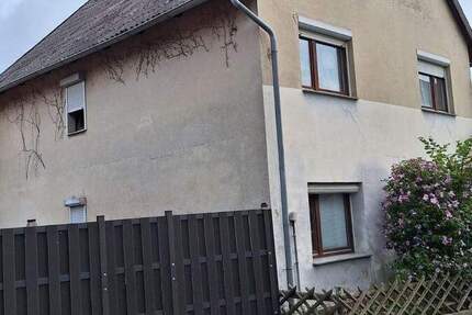 Haus Braunschweig Broitzem - 4 Zimmer, 120 m&sup2;, 185.000&euro; | Angebot:26026877