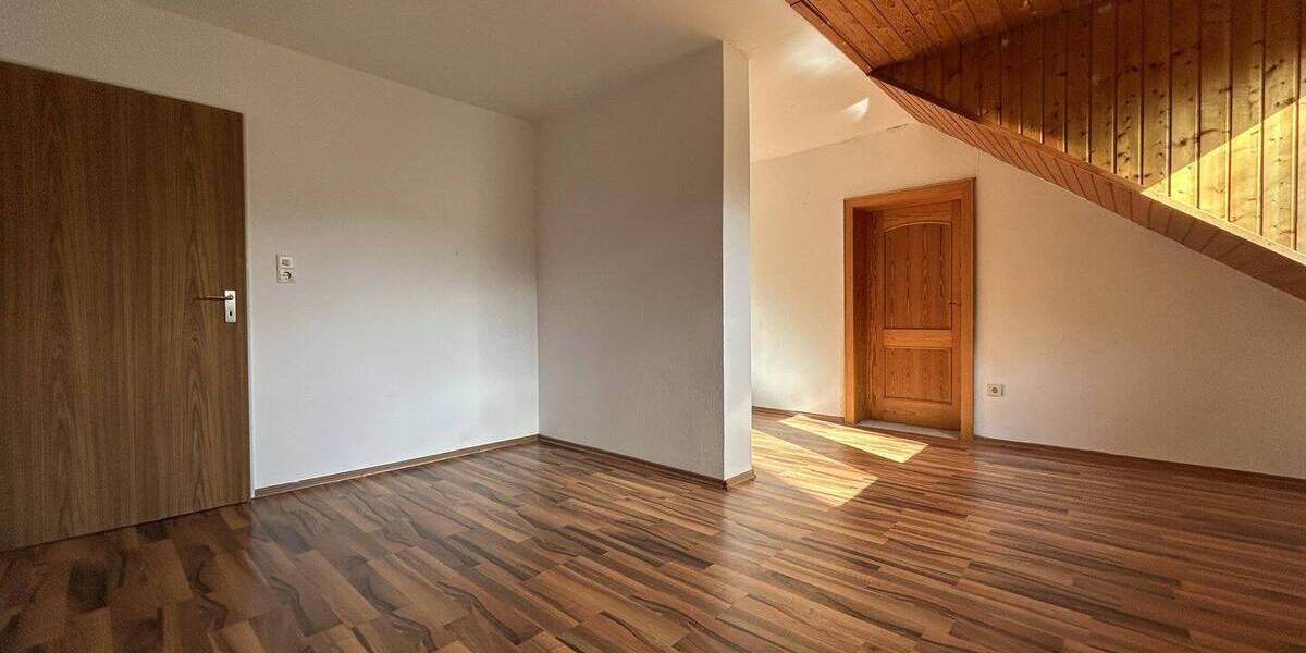 Einfamilienhaus Salzgitter Gebhardshagen - 7 Zimmer, 190 m&sup2;, 275.000&euro; | Angebot:26081017