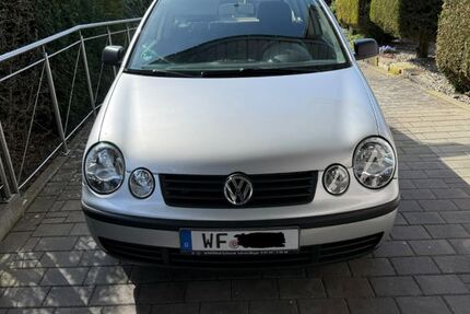 VW Polo 125.200 km 2.450 &euro; Kissenbrück 38324