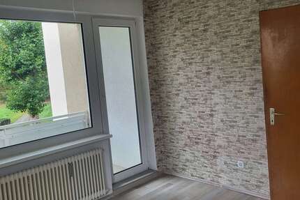Wohnung Salzgitter Lebenstedt - 3 Zimmer, 65 m&sup2;, 388&euro; | Angebot:26161384