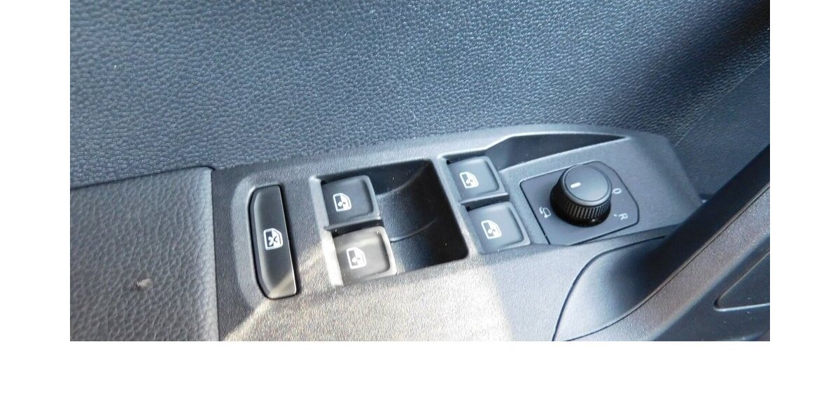 Seat Arona 1.0 Beats Style TSI BMT Klima Navi Alu 25.700 km 14.990 &euro; Vordorf 38533