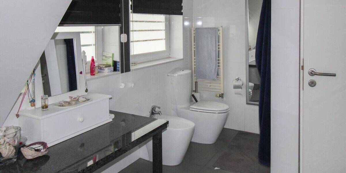 Einfamilienhaus Braunschweig Weststadt - 8 Zimmer, 394 m&sup2;, 599.000&euro; | Angebot:26106675