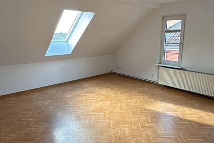 Wohnung Braunschweig Westliches Ringgebiet - 4 Zimmer, 70 m&sup2;, 800&euro; | Angebot:26018135