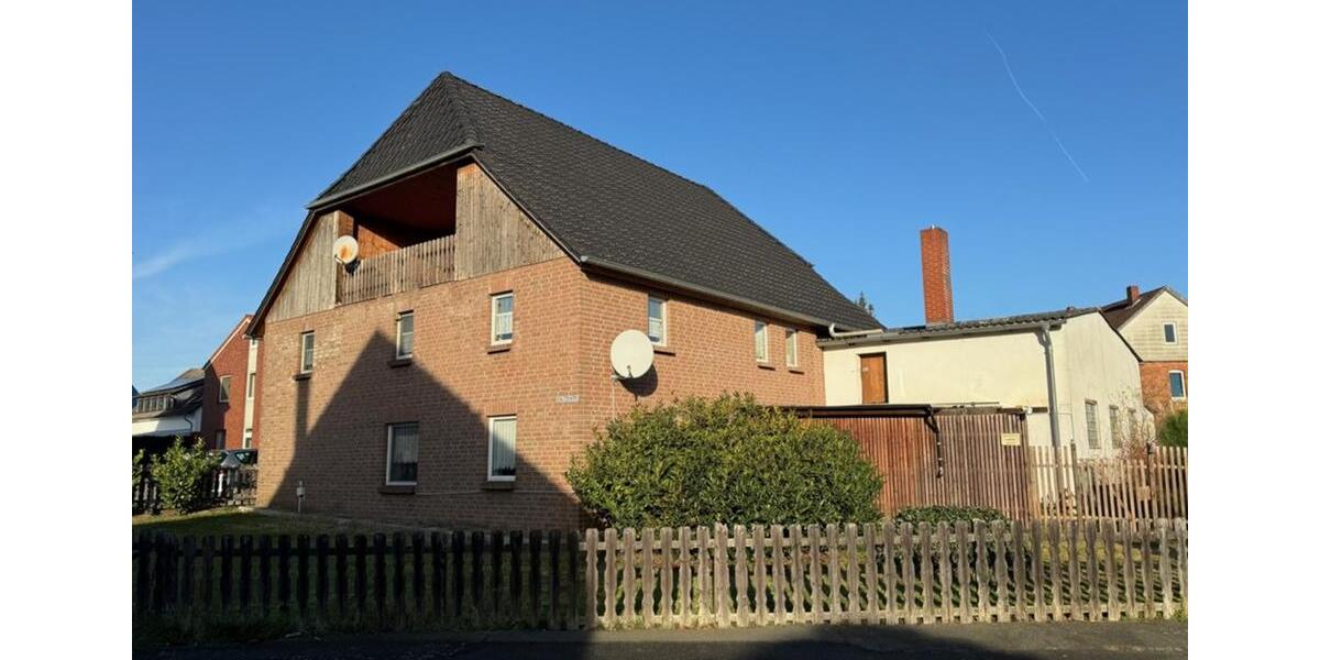 Mehrfamilienhaus, Wohnhaus Ilsede - 8 Zimmer, 274 m&sup2;, 1.800&euro; | Angebot:25491479