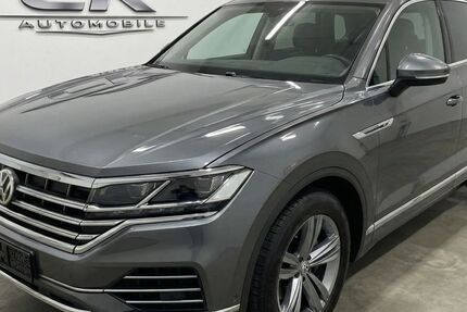 VW Touareg 99.555 km 33.990 &euro; Braunschweig 38106