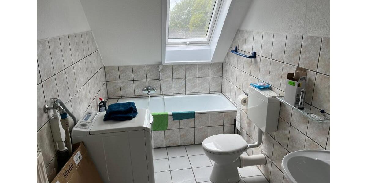 Dachgeschoßwohnung Schladen-Werla Werla - 2 Zimmer, 39 m&sup2;, 280&euro; | Angebot:26031880