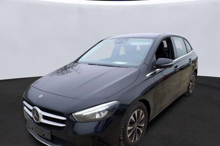 Mercedes-Benz B 180 146.765 km 16.990 &euro; Braunschweig 38122