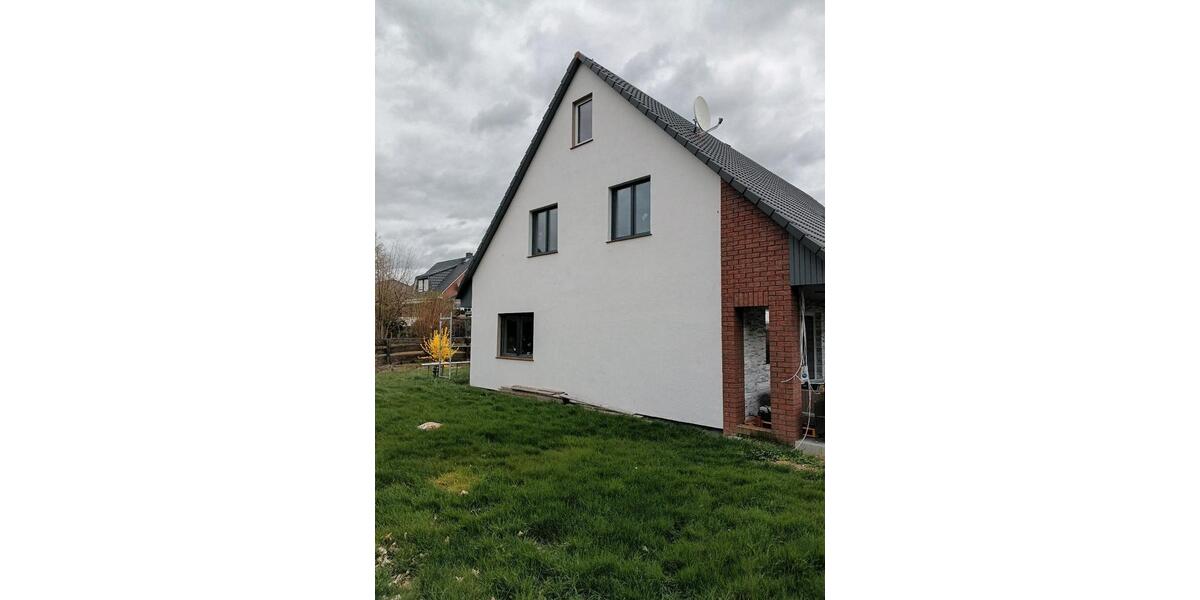 Einfamilienhaus Wolsdorf - 8 Zimmer, 225 m&sup2;, 295.000&euro; | Angebot:26039799