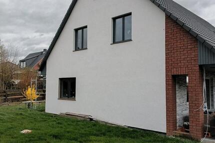 Haus Wolsdorf - 8 Zimmer, 225 m&sup2;, 295.000&euro; | Angebot:26039799