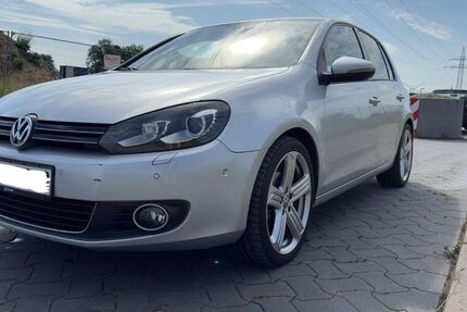 VW Golf 218.000 km 7.000 &euro; Lehre 38165