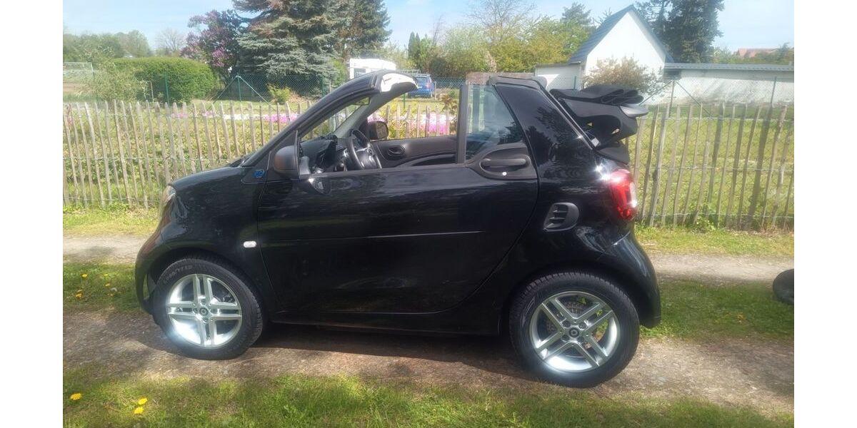 Smart ForTwo 23.800 km 12.300 &euro; Hornburg 38315