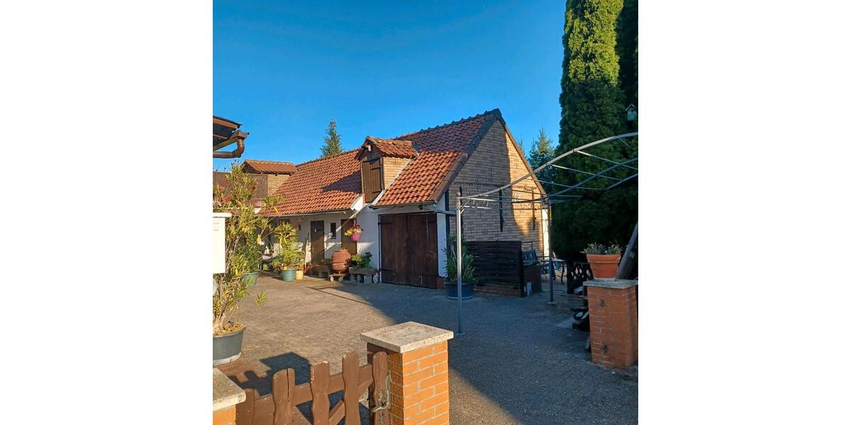 Mehrfamilienhaus, Wohnhaus Königslutter am Elm - 6 Zimmer, 183 m&sup2;, 192.000&euro; | Angebot:26195964