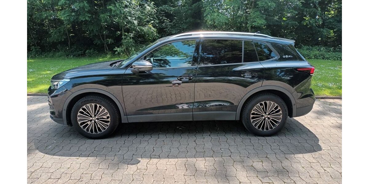 VW Tiguan 15.000 km 35.800 &euro; Lehre 38165