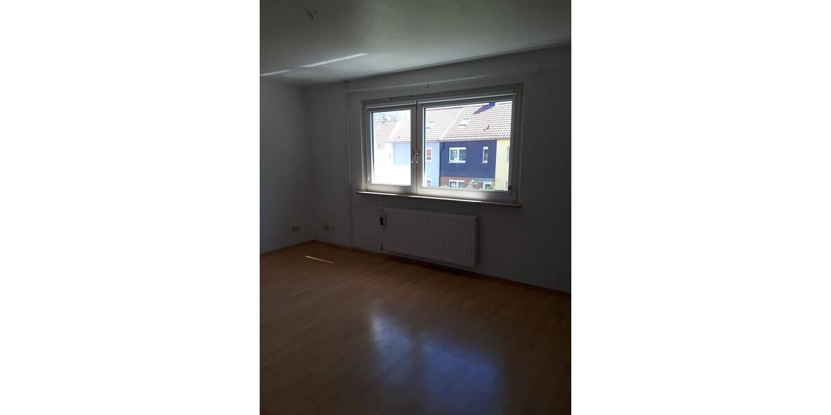 Reihenhaus Königslutter am Elm - 1 Zimmer, 77 m&sup2;, 120.000&euro; | Angebot:26987390