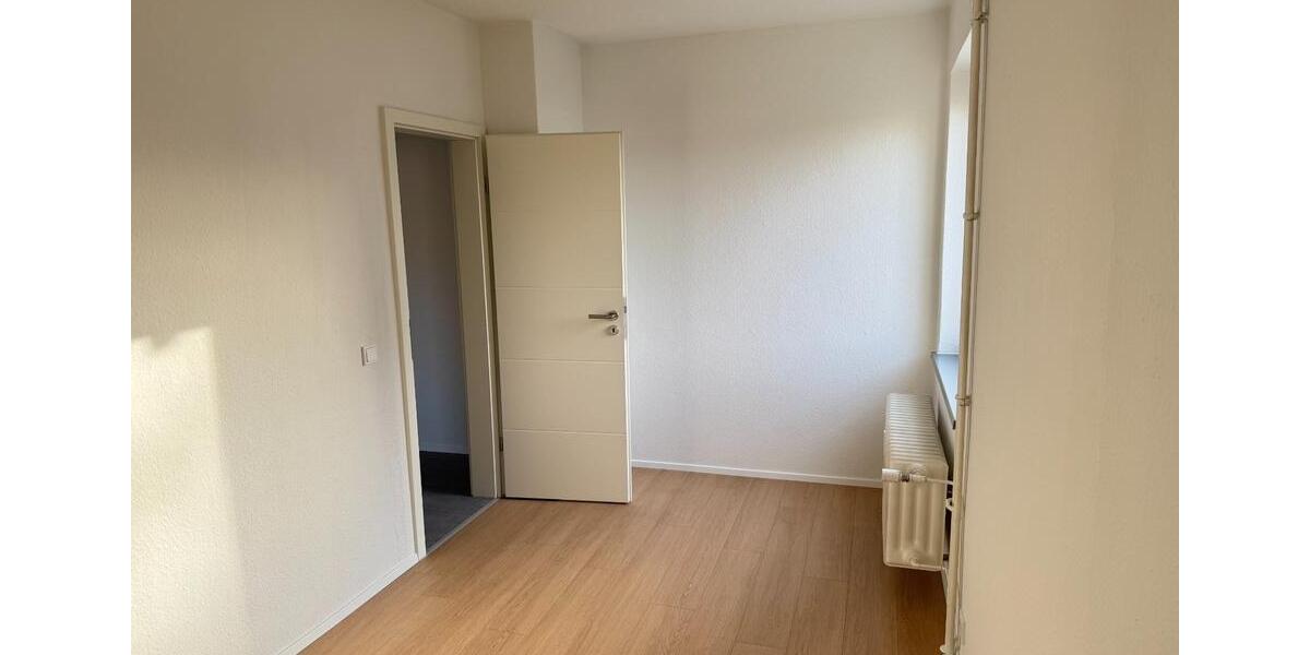 Etagenwohnung Salzgitter - 3 Zimmer, 63 m&sup2;, 98.000&euro; | Angebot:25656976