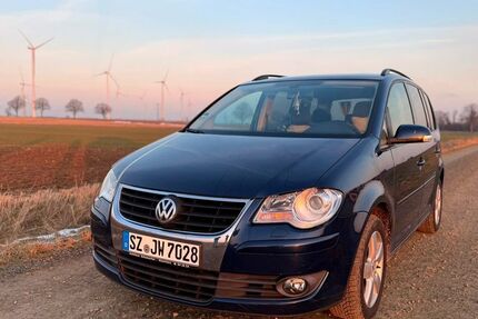 VW Touran 160.000 km 6.000 &euro; Salzgitter 38228