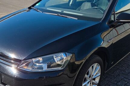 VW Golf 128.000 km 7.990 &euro; Braunschweig 38112