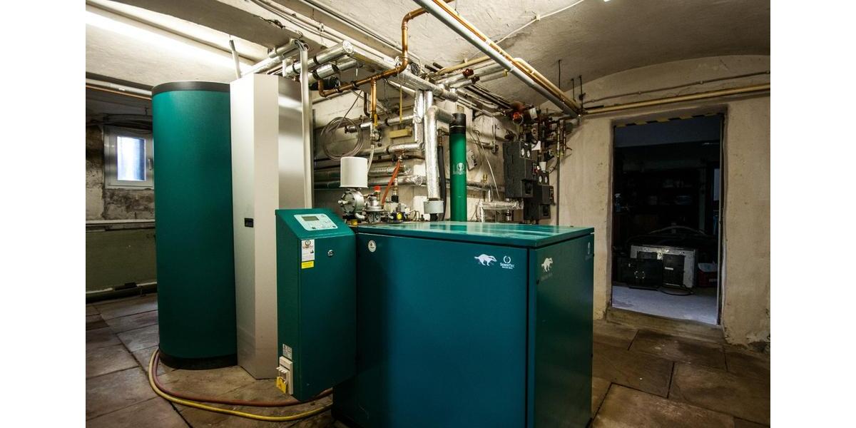 Villa Schladen-Werla Werla - 8 Zimmer, 303 m&sup2;, 410.000&euro; | Angebot:25106024