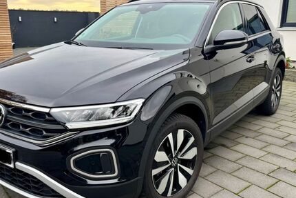 VW T-Roc 29.000 km 21.800 &euro; Vechelde 38159