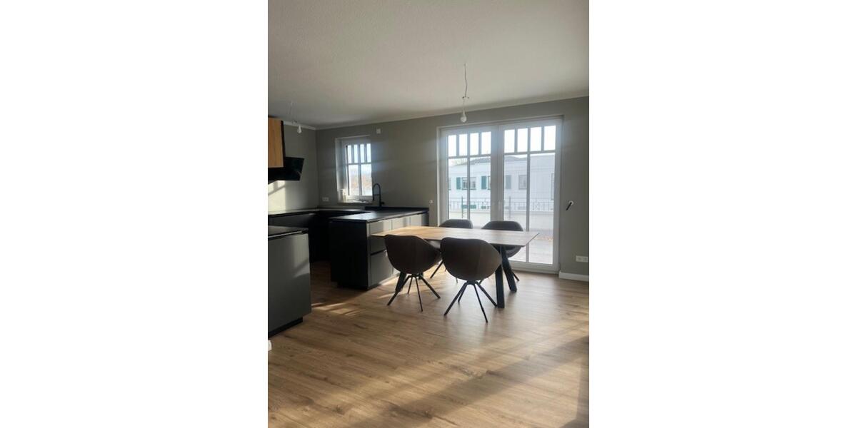 Einfamilienhaus Goslar - 3 Zimmer, 140 m&sup2;, 2.400&euro; | Angebot:25266642