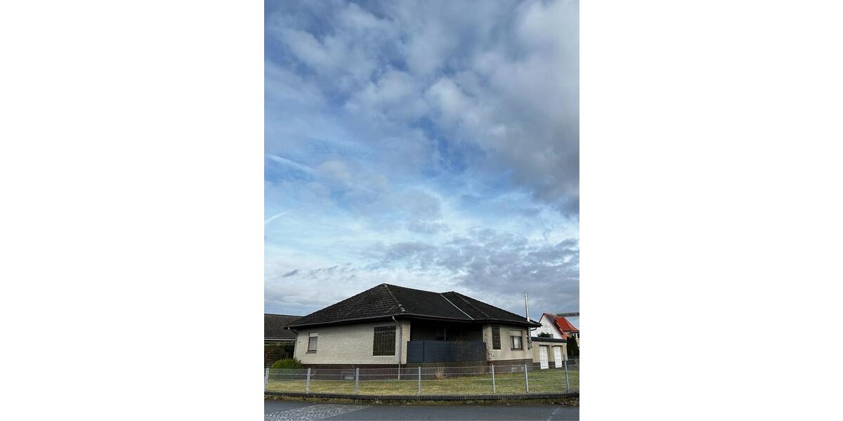Einfamilienhaus Königslutter am Elm - 5 Zimmer, 120 m&sup2;, 1.400&euro; | Angebot:26346036