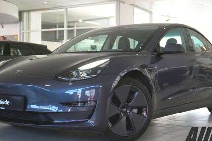 Tesla Model 3 80.250 km 26.750 &euro; Schöningen 38364