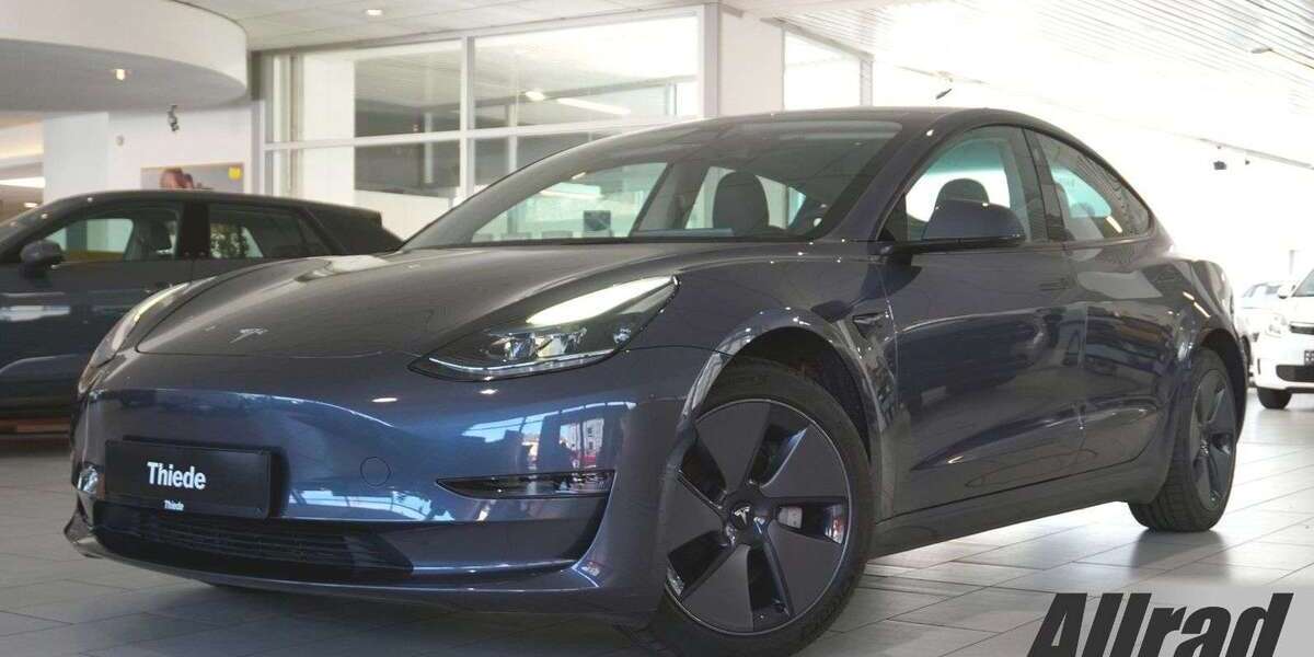 Tesla Model 3 80.250 km 26.750 &euro; Schöningen 38364