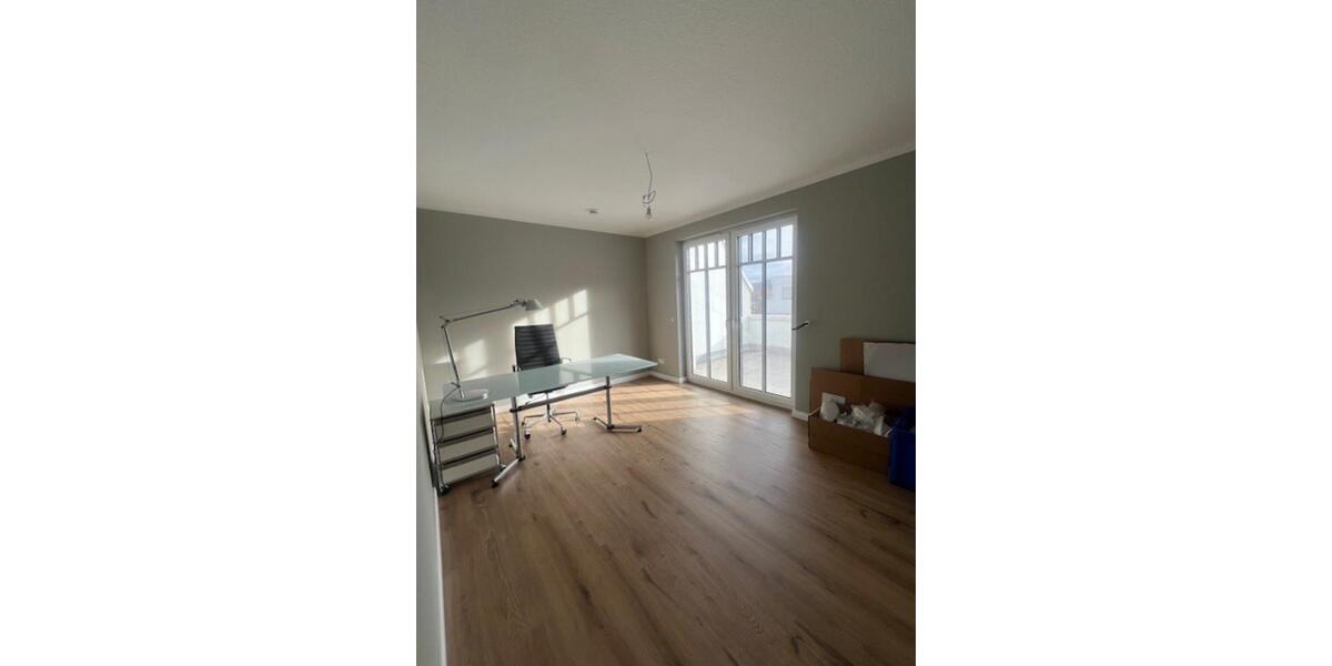 Einfamilienhaus Goslar - 3 Zimmer, 140 m&sup2;, 2.400&euro; | Angebot:25266642