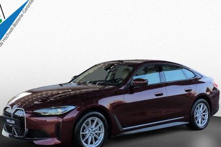 BMW i4 14.912 km 38.690 &euro; Braunschweig 38112