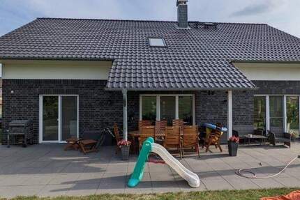 Haus Rennau / Ahmstorf Ahmstorf - 6 Zimmer, 192 m&sup2;, 875.000&euro; | Angebot:25673482