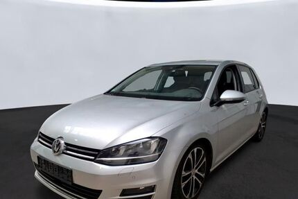 VW Golf 132.000 km 9.950 &euro; Goslar 38642