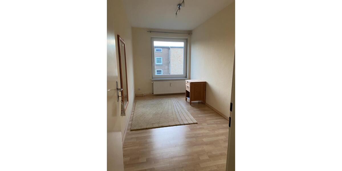 Etagenwohnung Salzgitter - 4 Zimmer, 74 m&sup2;, 125.000&euro; | Angebot:25613124