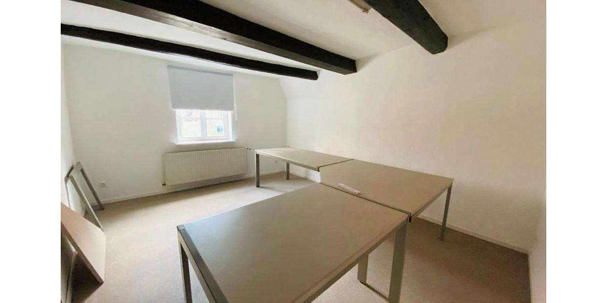 Einfamilienhaus Schladen-Werla Werla - 9 Zimmer, 230 m&sup2;, 235.000&euro; | Angebot:24727895