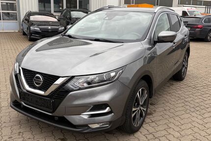 Nissan Qashqai 49.500 km 17.990 &euro; Salzgitter 38229