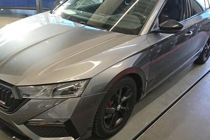 Skoda Octavia 200.677 km 20.990 &euro; Braunschweig 38122