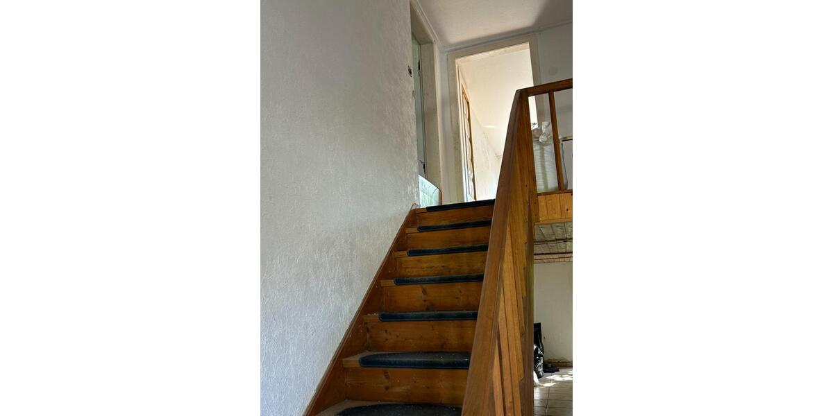 Einfamilienhaus Salzgitter Ortschaft Südost - 5 Zimmer, 187 m&sup2;, 65.000&euro; | Angebot:25841865