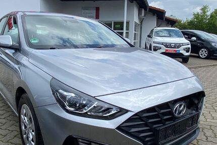 Hyundai i30 198.000 km 6.950 &euro; Goslar 38644