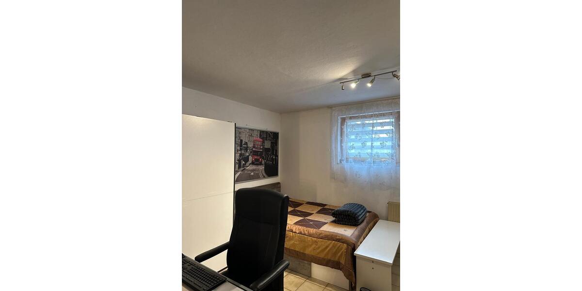 Einfamilienhaus Braunschweig Wabe-Schunter-Beberbach - 6 Zimmer, 215 m&sup2;, 430.000&euro; | Angebot:25722726