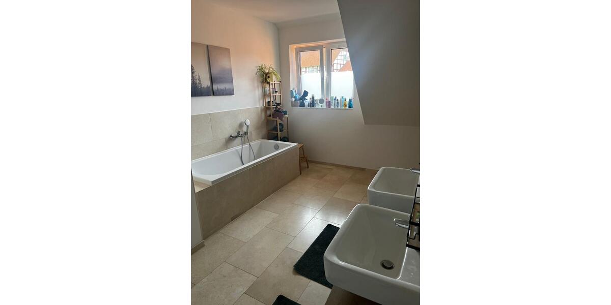 Mehrfamilienhaus, Wohnhaus Lehre - 5 Zimmer, 180 m&sup2;, 1.780&euro; | Angebot:26609584