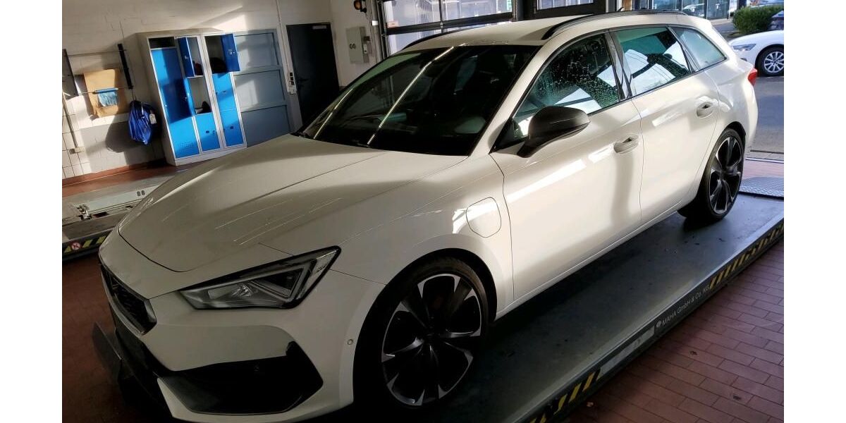 Cupra Leon 83.619 km 23.450 &euro; Goslar 38642