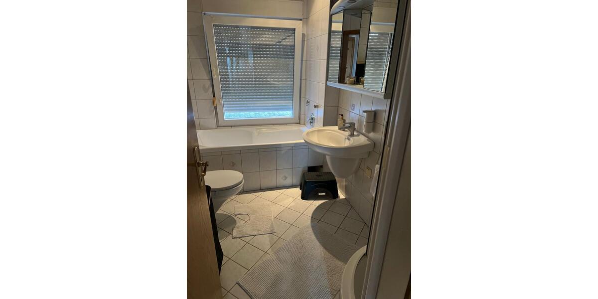 Erdgeschoßwohnung Lengede - 4 Zimmer, 86 m&sup2;, 860&euro; | Angebot:23693378