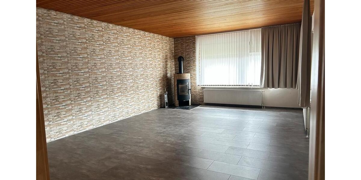 Einfamilienhaus Königslutter am Elm - 5 Zimmer, 120 m&sup2;, 1.400&euro; | Angebot:26346036
