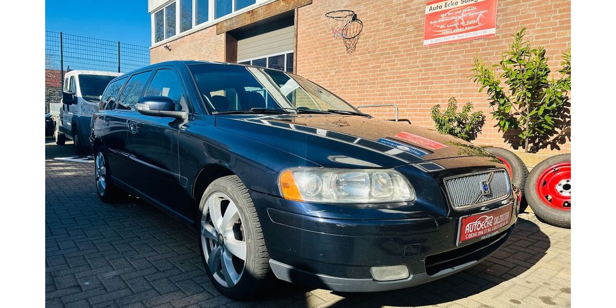 Volvo V70 319.250 km 1.990 &euro; Salzgitter 38259