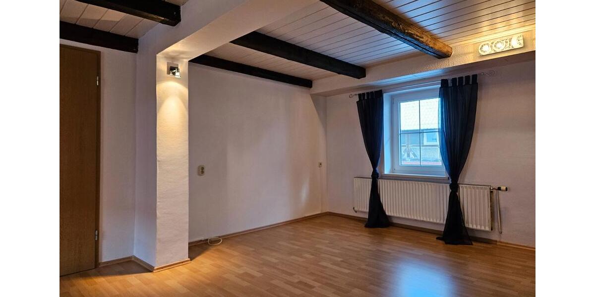 Etagenwohnung Börßum - 2.5 Zimmer, 75 m&sup2;, 500&euro; | Angebot:26073922