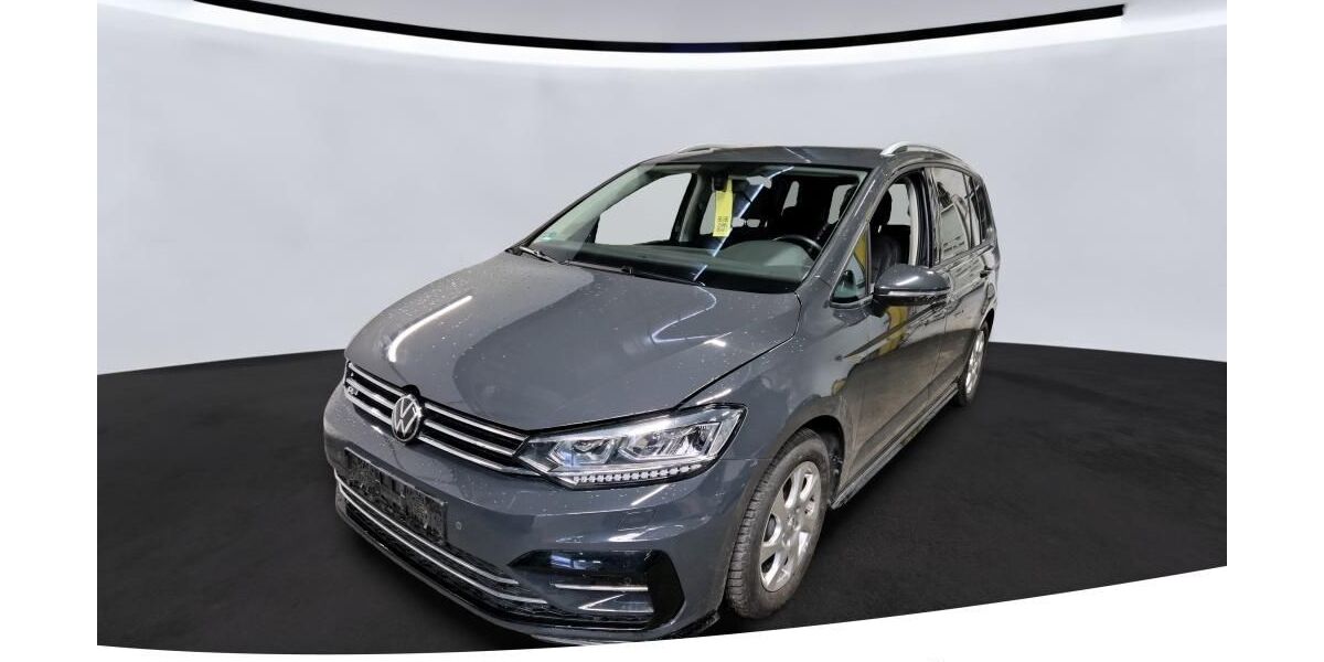 VW Touran 145.457 km 22.999 &euro; Braunschweig 38118