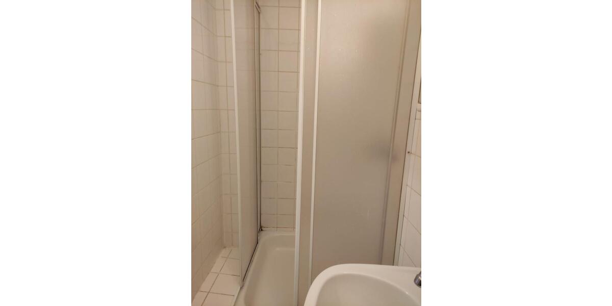 Etagenwohnung Braunschweig Broitzem - 1 Zimmer, 30 m&sup2;, 510&euro; | Angebot:25903318
