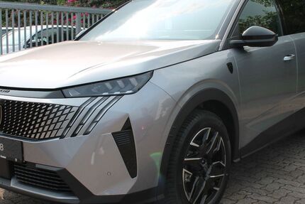 Peugeot 5008 5.500 km 43.890 &euro; Goslar 38644