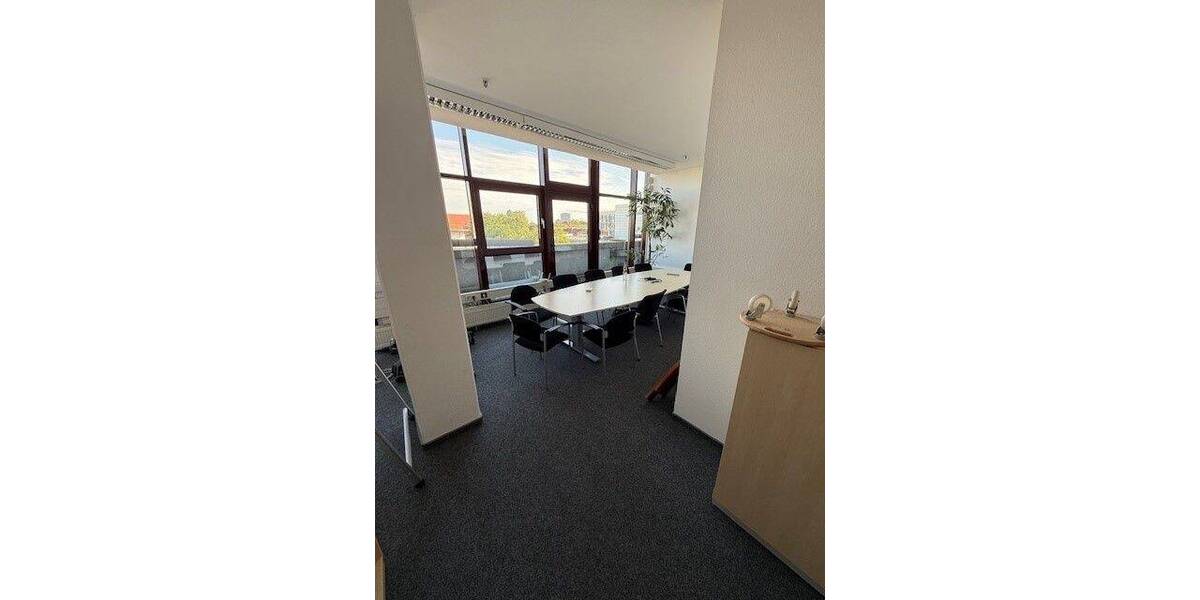 Gewerbeobjekt Braunschweig Innenstadt - 7 Zimmer, 271 m&sup2;, 2.710&euro; | Angebot:25682881