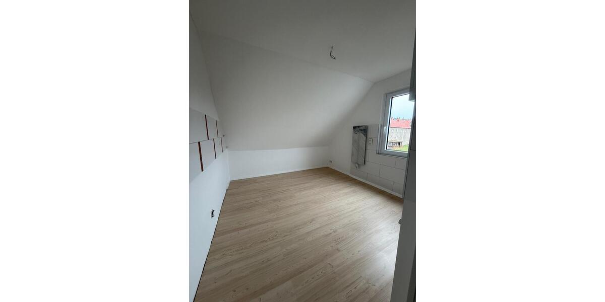 Dachgeschoßwohnung Schöningen - 3 Zimmer, 55 m&sup2;, 445&euro; | Angebot:25934260