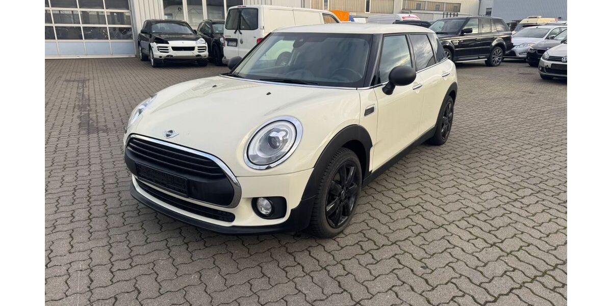 Mini One D Clubman 128.500 km 10.890 &euro; SALZGITTER 38229